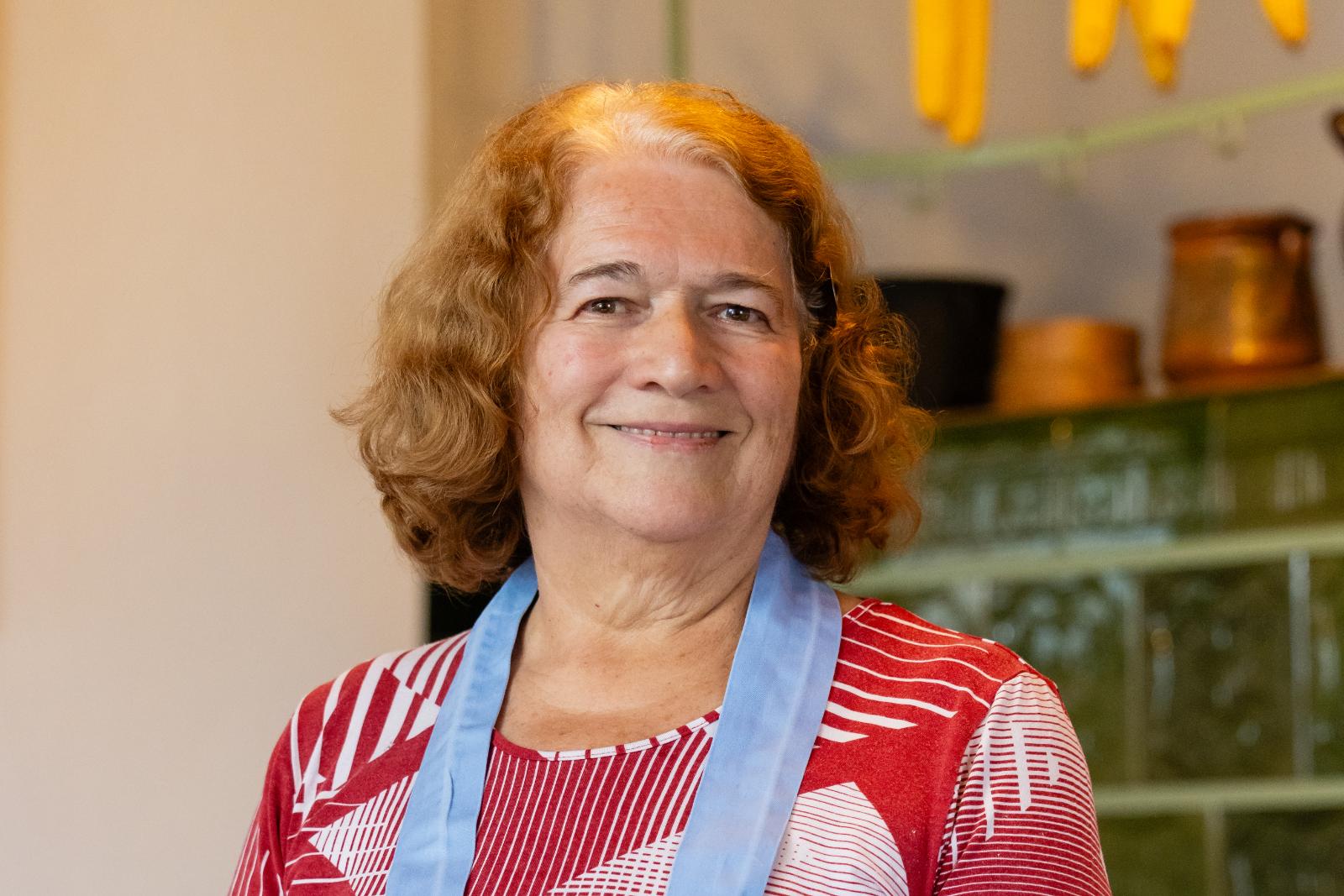 Fani Kristan je leta 1992, kot prva v kranjski občini, kmetiji Pr’ Končovc priključila še ponudbo hrane. Foto: Črt Piksi