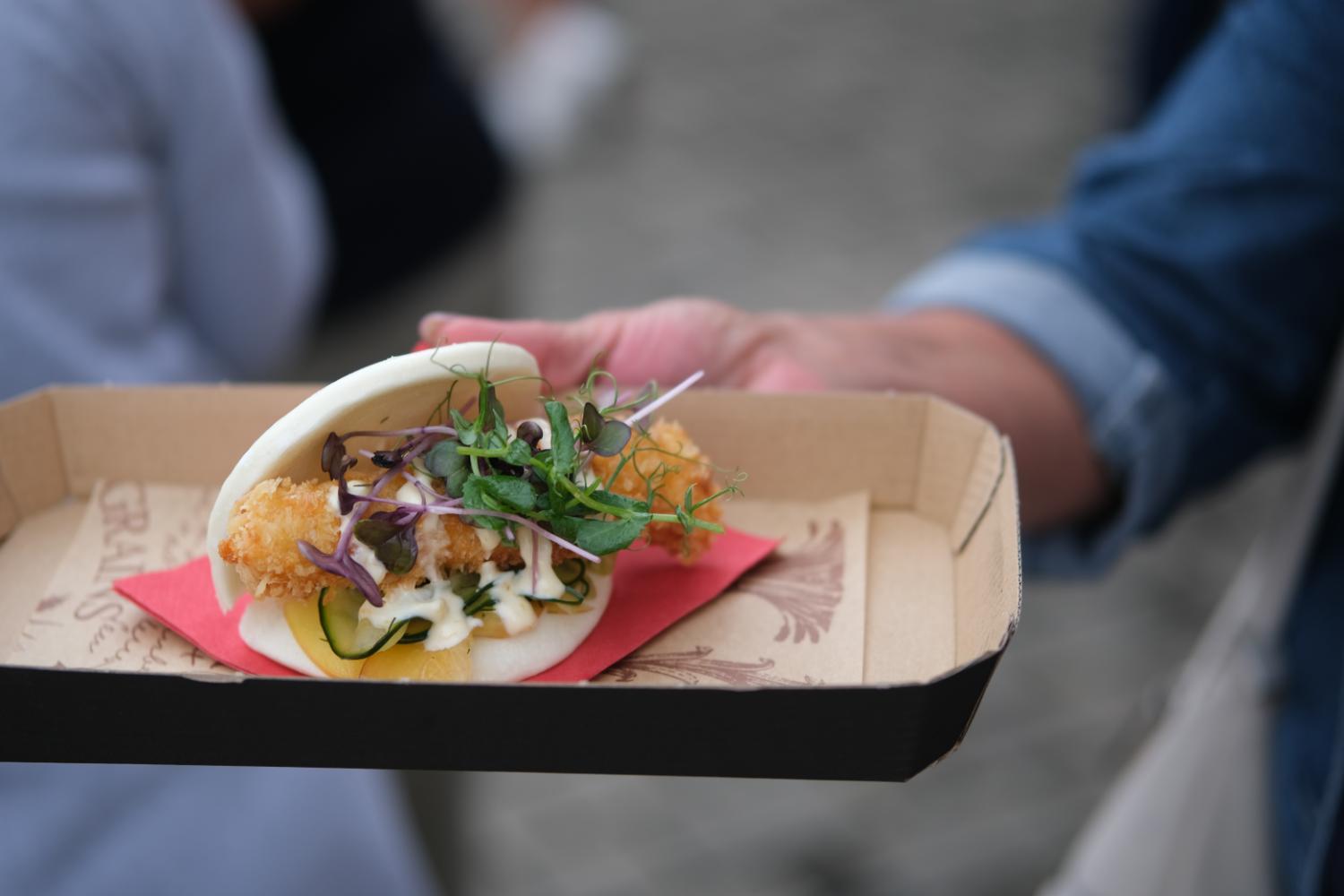 V Stražišču je dišalo po soparjenih žemljicah z lokalno postrvjo. Foto: arhiv Zavoda za turizem in kulturo Kranj