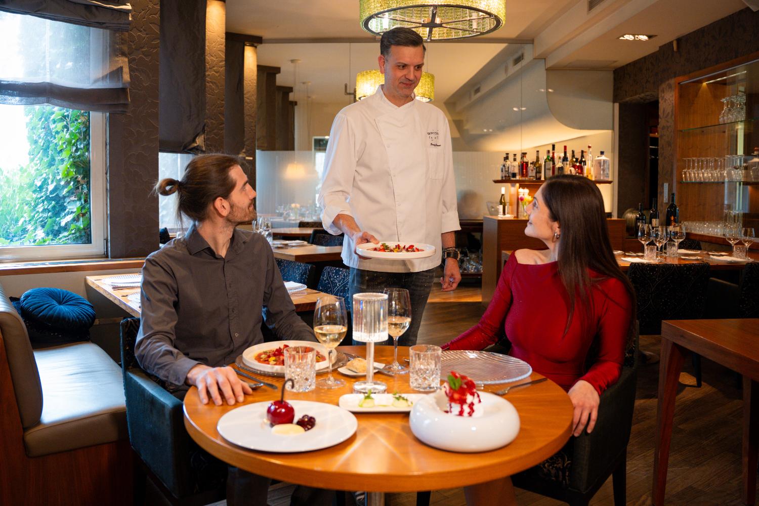 Kranjski Brioni, kjer je chef Tomaž Polenec, že od samega začetka sodelujejo na Okusih kranjskih miz. Foto: arhiv Zavoda za turizem in kulturo Kranj